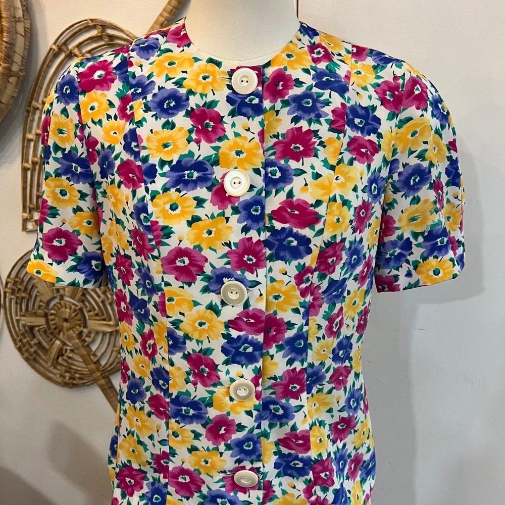 Vintage Leslie Fay Floral Matching Set Button Front Top Skirt 2 Piece 6 - Picture 3 of 10